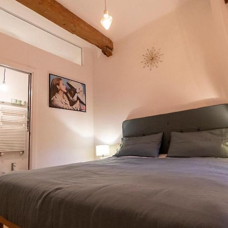 Lovely Studio D'Azeglio By Studio Vita Bolonia Exterior foto